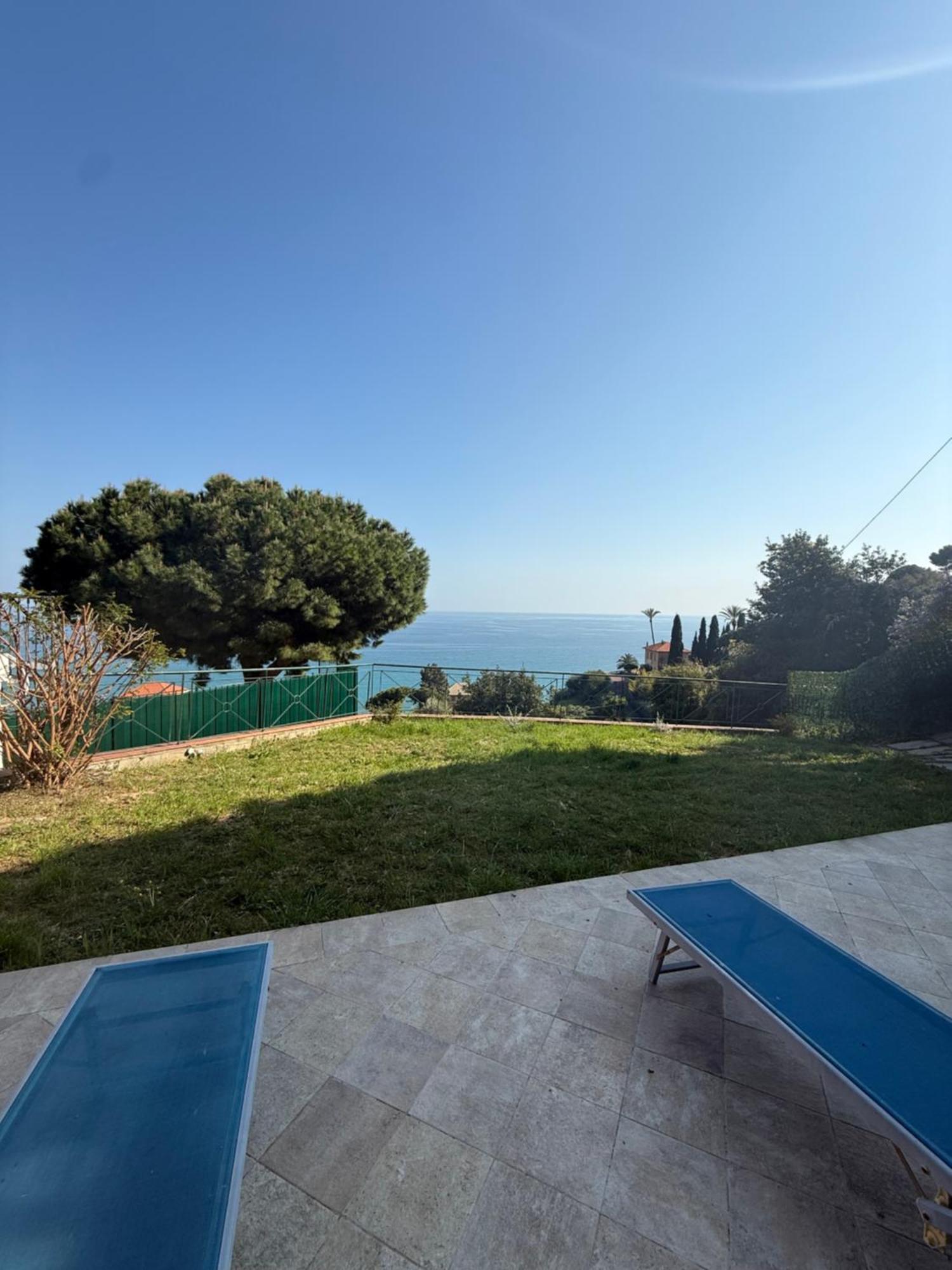 Agriturismo Un Mare di Fiori Ventimiglia Exterior foto