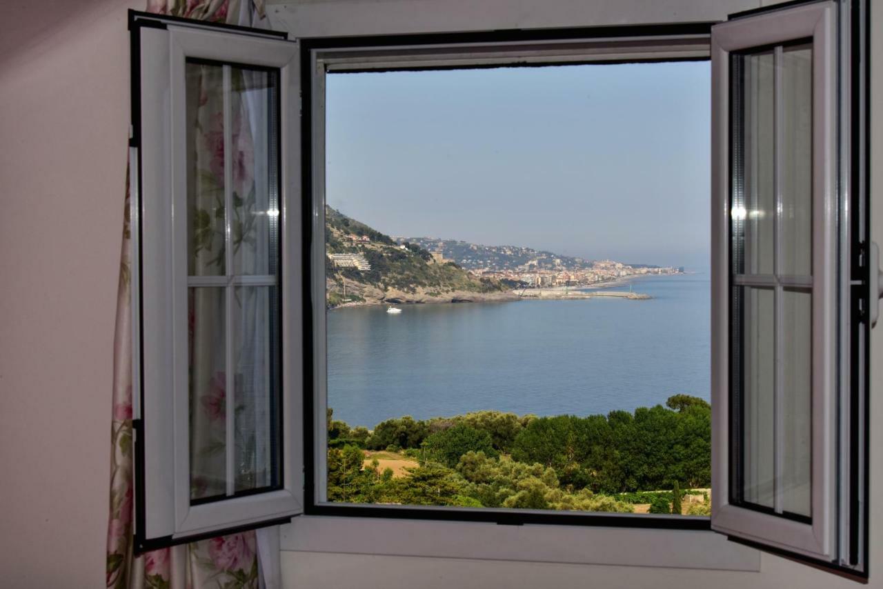 Agriturismo Un Mare di Fiori Ventimiglia Exterior foto